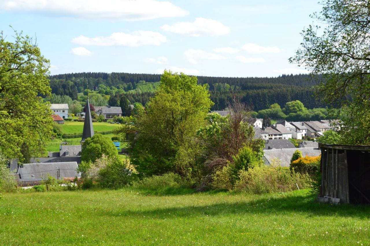 Sur La Rive Vierre Villa Suxy Exteriör bild