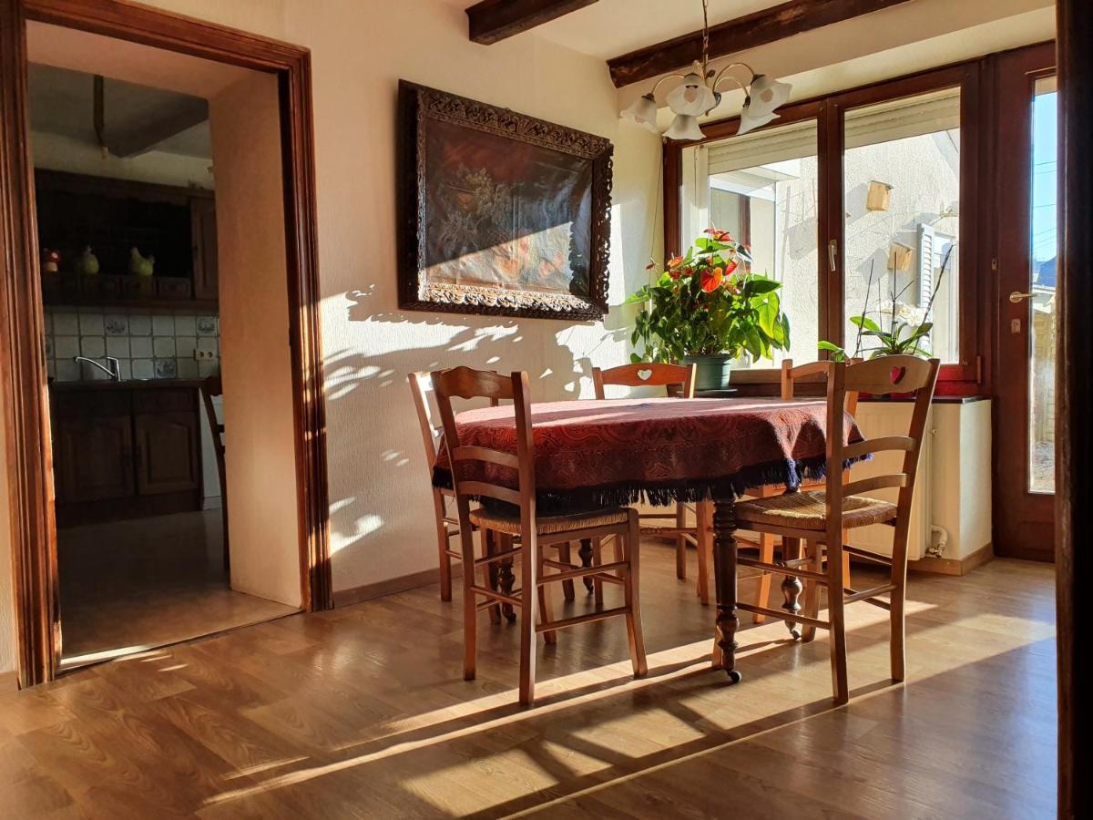 Sur La Rive Vierre Villa Suxy Exteriör bild